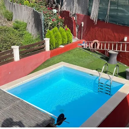 Tanqueta Βίλα *